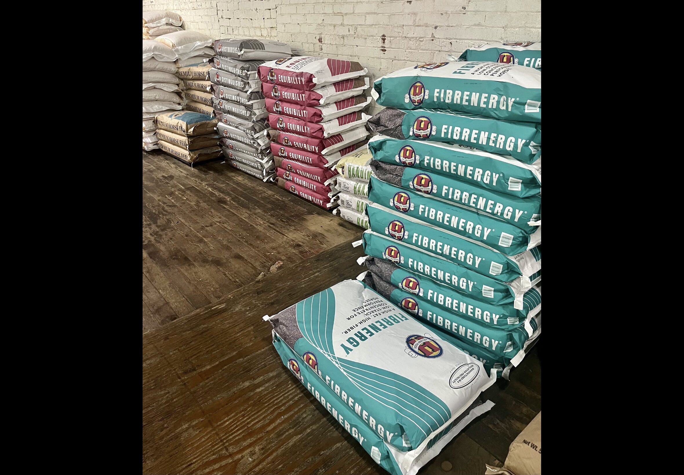 Horse Feed at Quality Feeds Farm & Pet