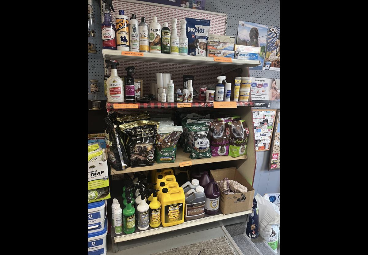Horse Livestock Supplies at Quality Feeds Farm & Pet