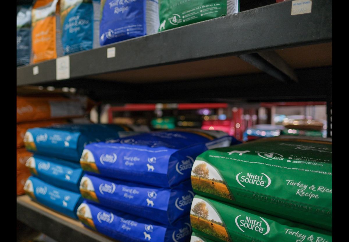 Pet Food & Supplies at Quality Feeds Farm & Pet