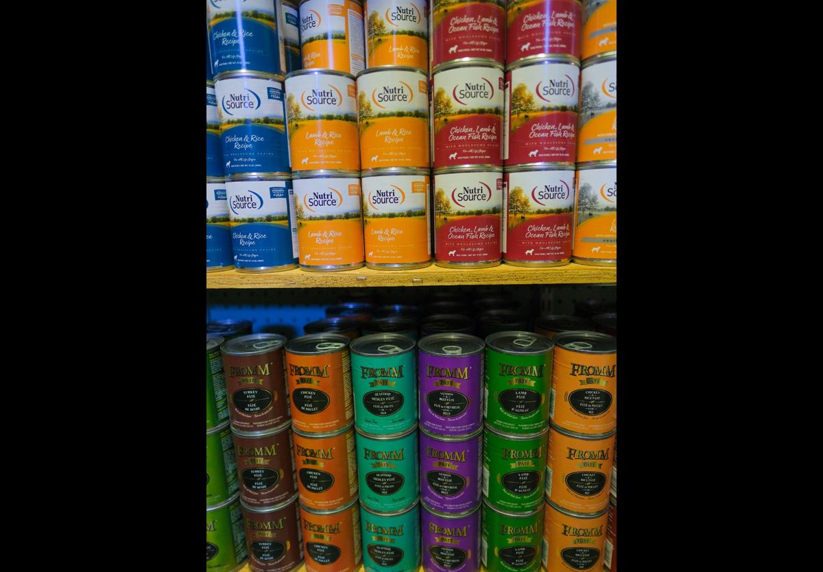 Pet Food & Supplies at Quality Feeds Farm & Pet