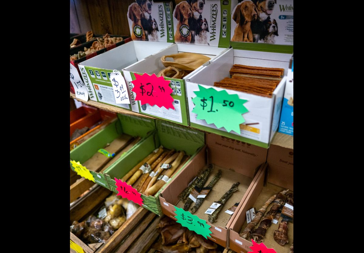 Pet Food & Supplies at Quality Feeds Farm & Pet