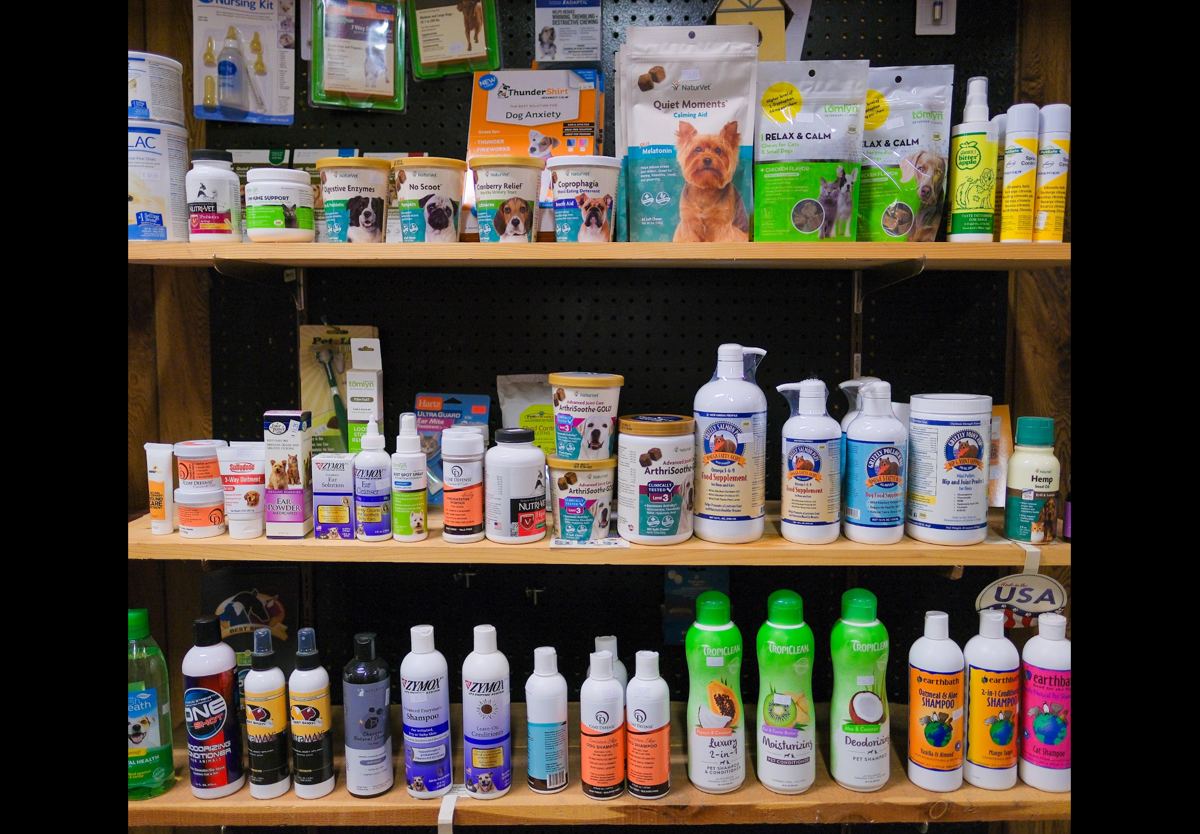 Pet Food & Supplies at Quality Feeds Farm & Pet