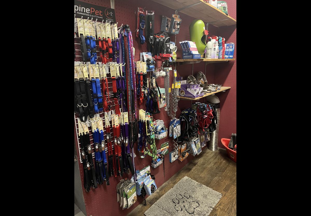Pet Food & Supplies at Quality Feeds Farm & Pet